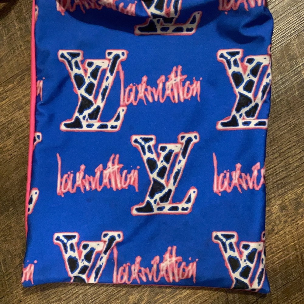 Draw String Money Bag With Chain - image 3